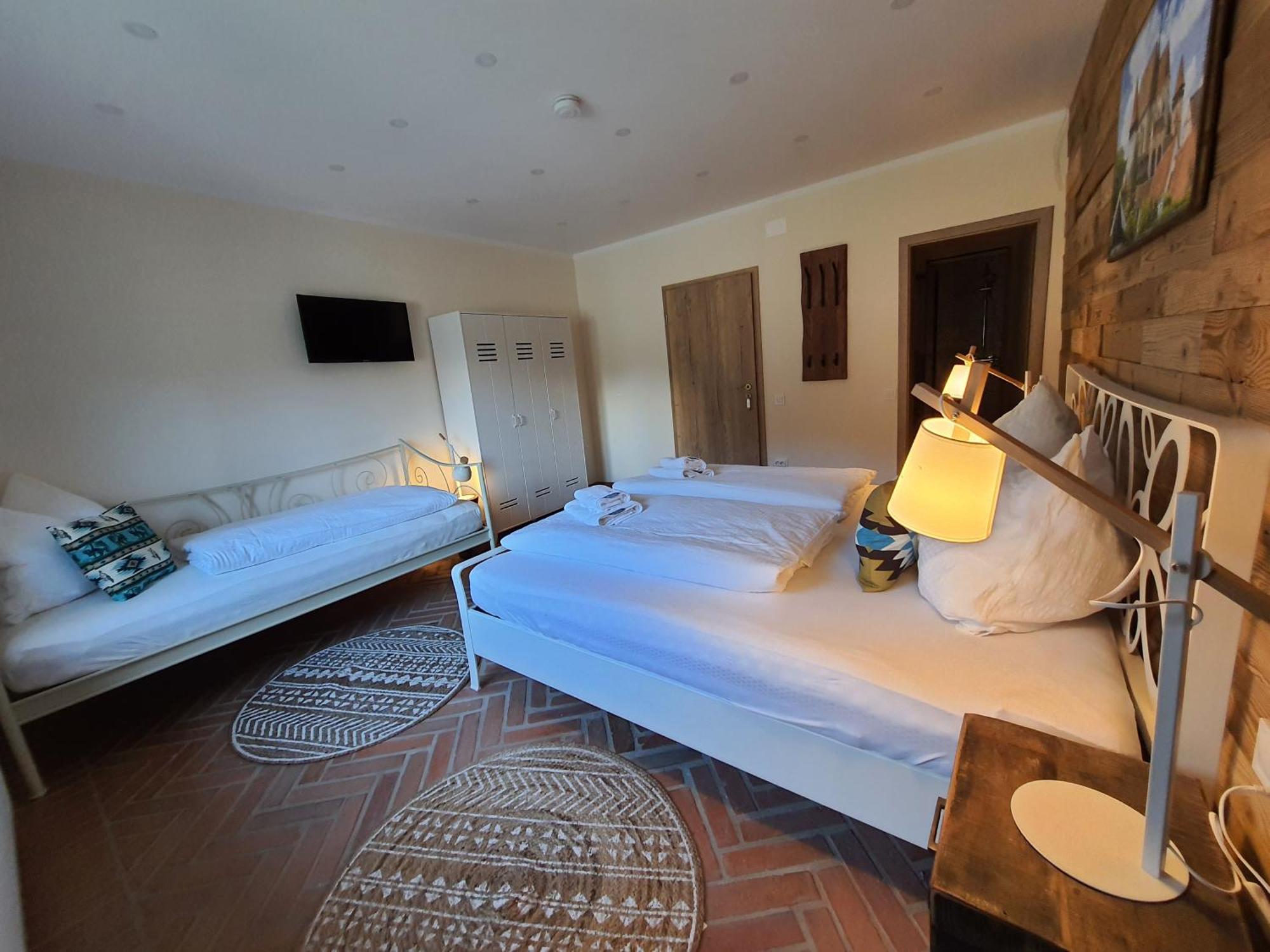 Complex Butoaiele Transilvaniei - Cazare & Spa - Natura - Relaxare Mediaş 外观 照片