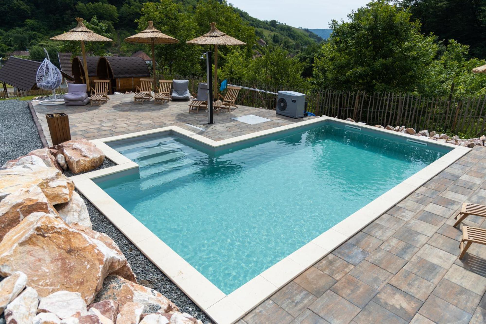 Complex Butoaiele Transilvaniei - Cazare & Spa - Natura - Relaxare Mediaş 外观 照片